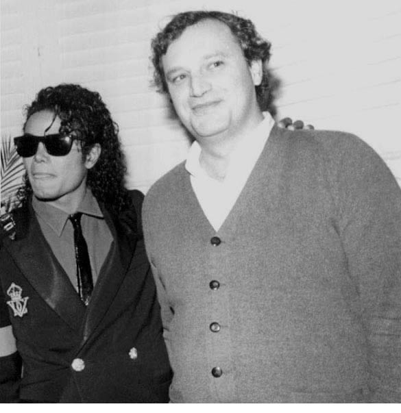 La Música de El Mundano: Michael Jackson: Primer Contacto